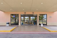 Express Inn & Suites Greensville TX