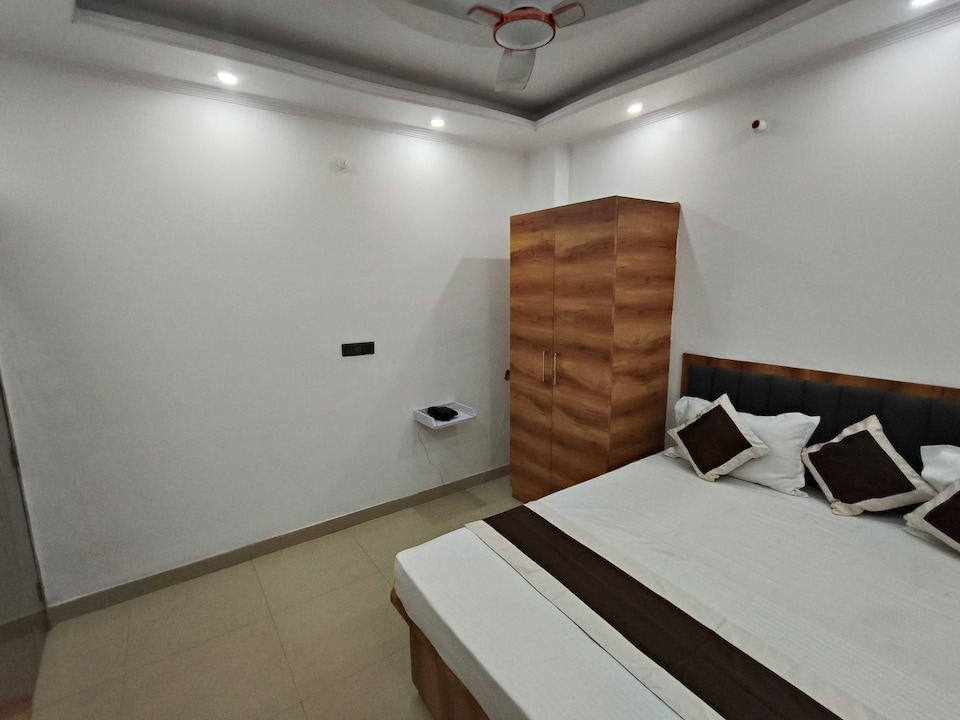 Hotel O The Royal Imperial , Chapra, Chapra