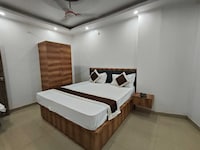 Hotel O The Royal Imperial 