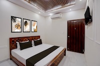 Hotel O  Blue Hills