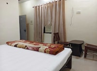 Hotel O Jhandi Palace