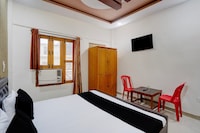 Hotel O Jhandi Palace