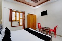 Hotel O Jhandi Palace