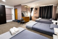Hotel O HR Inn Resthouse Services 