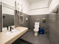 Hotel O HR Inn Resthouse Services 
