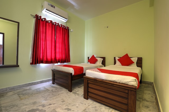 OYO Sucasa Homes Near Lumbini Park