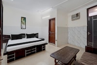 Hotel O Shubham Palace
