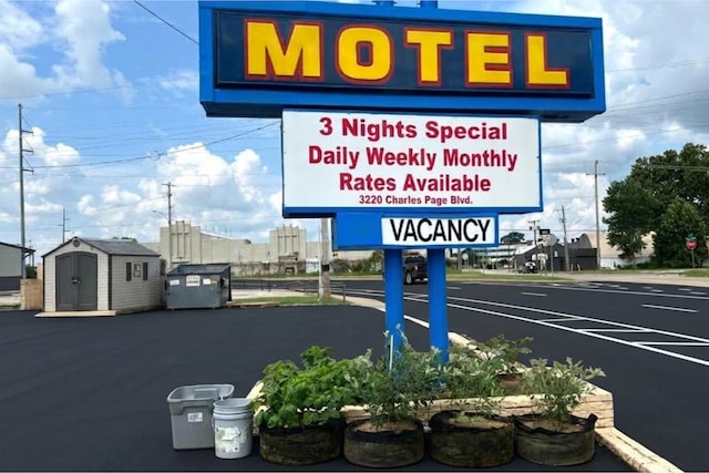 Holiday Motel Tulsa OK