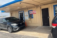 Holiday Motel Tulsa OK