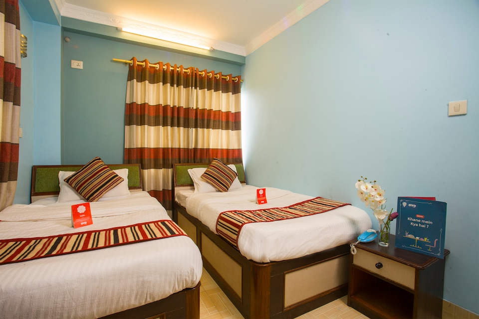 OYO 145 Sirahali Khusbu Hotel &Lodge, Gaushala Kathmandu, Kathmandu