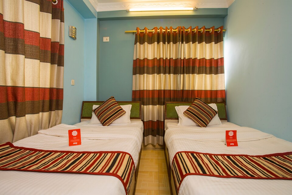 OYO 145 Sirahali Khusbu Hotel &Lodge, Gaushala Kathmandu, Kathmandu