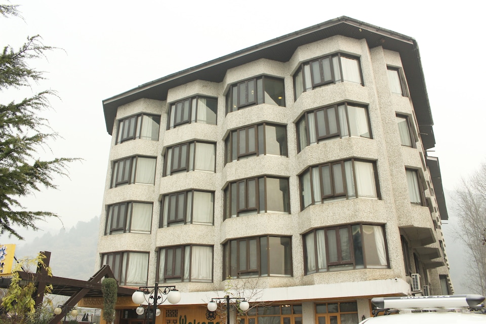 OYO 2684 Hotel Welcome, Dalgate Srinagar, Srinagar