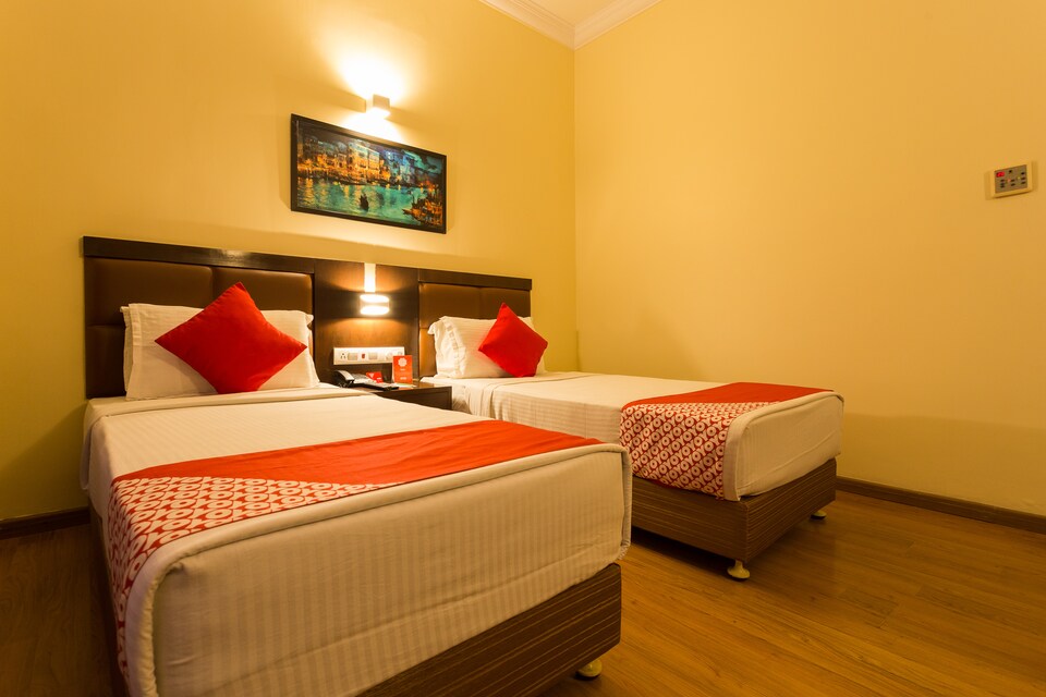 Live as KOC1359, MG Road Kochi, Kochi