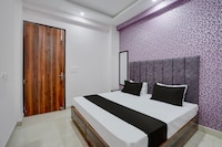 Hotel O Rooftop Inn 
