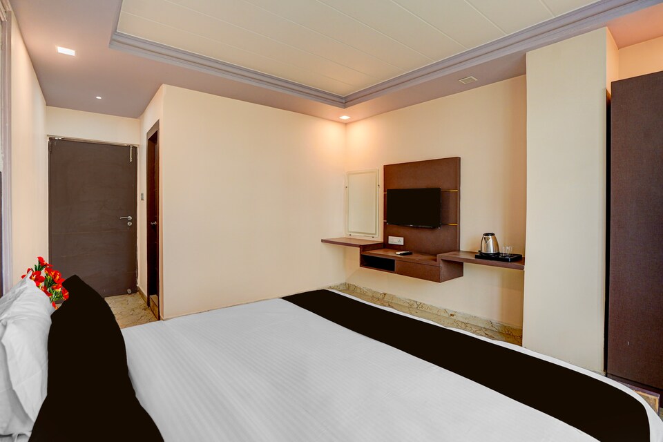 Townhouse Oak Prayagraj Bus Terminal Road, Railway Station Allahabad, Prayagraj