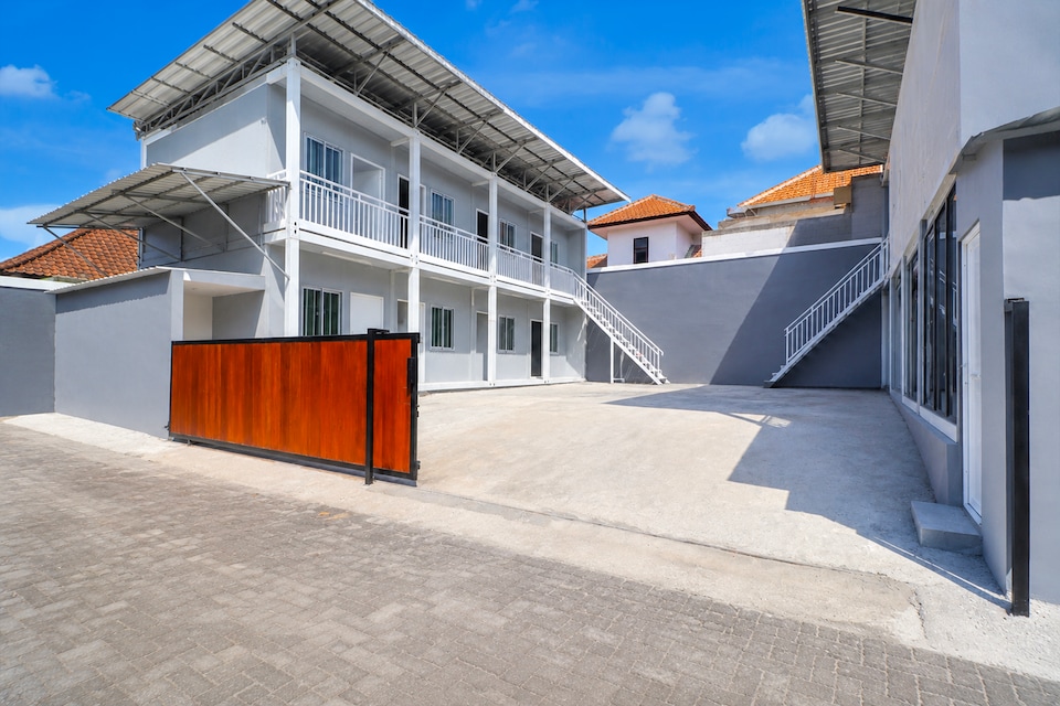 Hotel O near Living World Mall formerly TS 12 Residence , Denpasar, Bali
