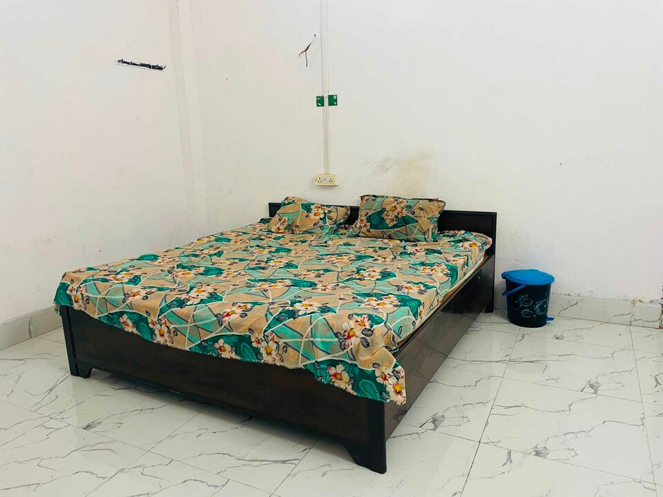 Hotel O Moon Light, Maudaha, Maudaha