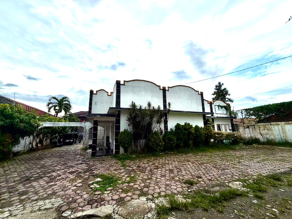 Hotel O near Masjid Raya Baiturahman formerly Rumoh Piyoh, Banda Aceh, Banda Aceh