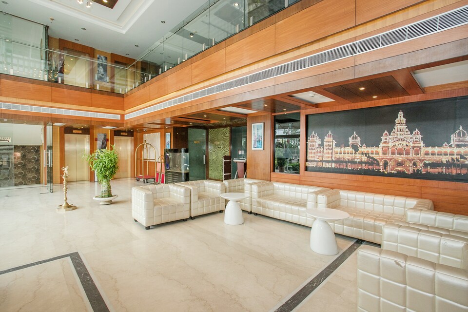 Capital O 15186 Sahar Pavillion, Hosur Road Bangalore, Bangalore