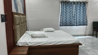 HOTEL O SKY LEAF