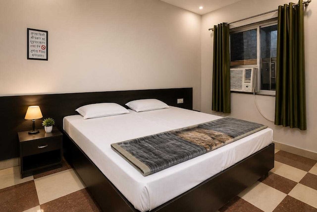 Hotel O Palmira & Restaurant 