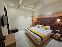 Hotel O 4s niwas