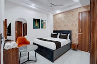 Hotel Aroha A Corporate Suites Near Botanical Garden Metro Station