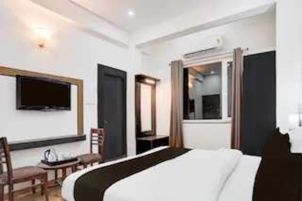 Townhouse Oak Banaras Railway Station, Cantonment, Varanasi