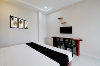 Hotel O Moonlight Luxury Rooms 