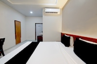Hotel O Moonlight Luxury Rooms 