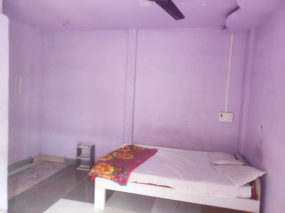Spot On Dagdi Chal Lodging, Solapur, Solapur