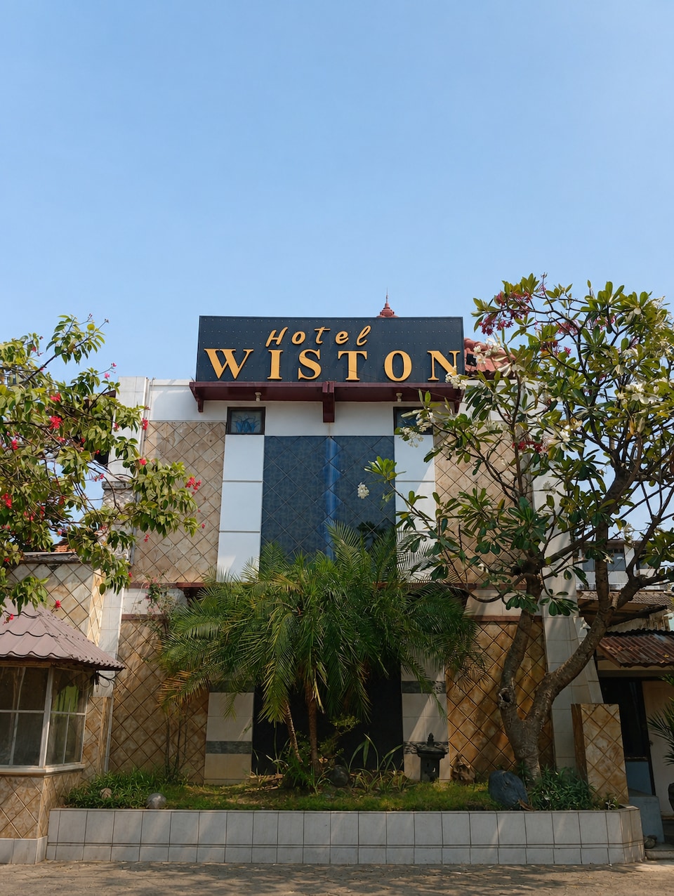 Hotel O near City of Tomorrow Mall formerly Hotel Wiston, Surabaya, Surabaya