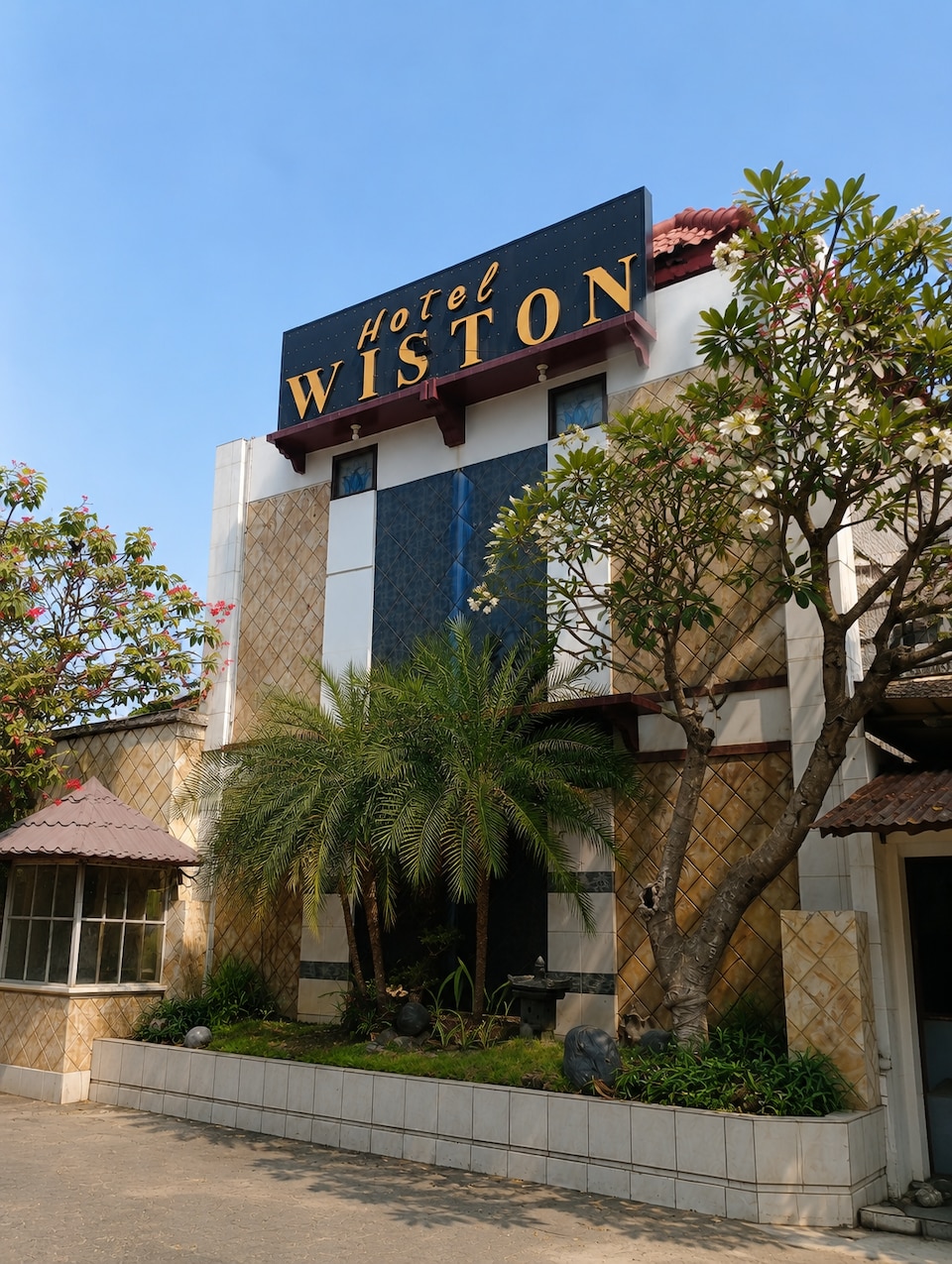 Hotel O near City of Tomorrow Mall formerly Hotel Wiston, Surabaya, Surabaya