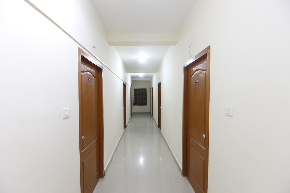 OYO 15197 Reddy's International, Guduvancherry, Chennai