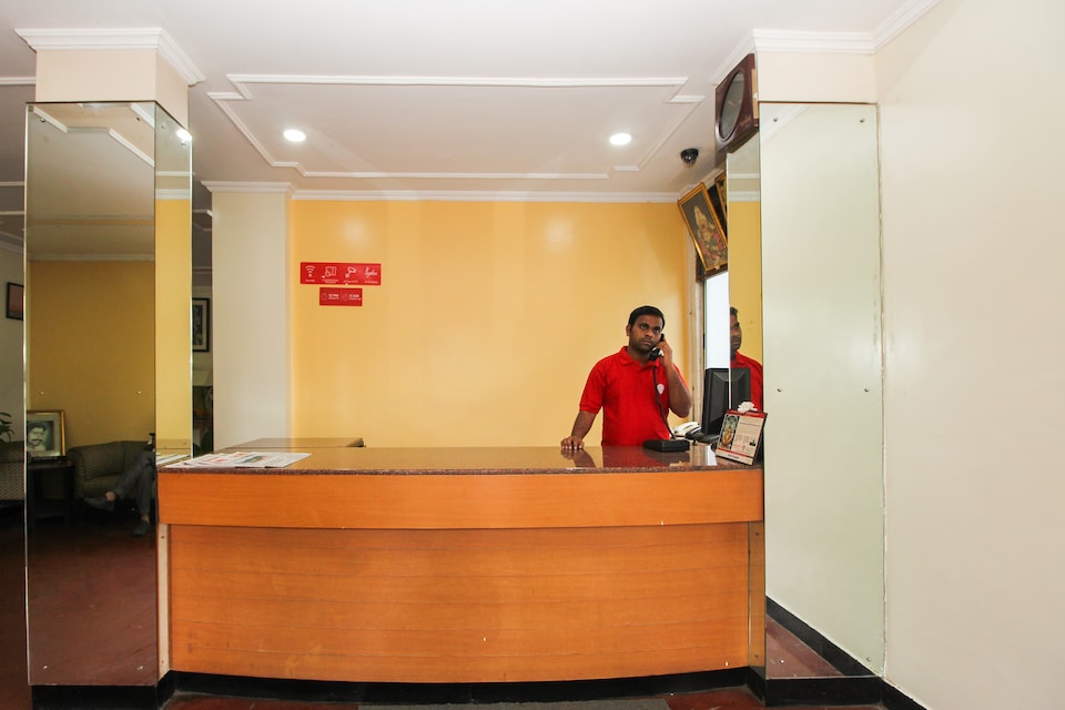 OYO 15198 Hotel Ranjeet, Kolhapur, Kolhapur