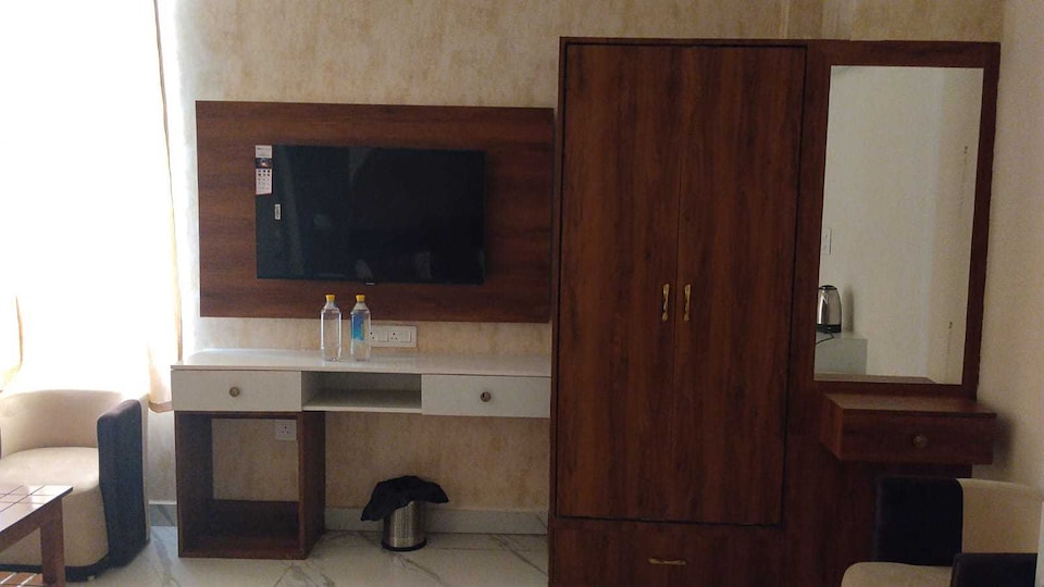Hotel O Venus Inn Room And Banquet, Airport Lucknow, Lucknow