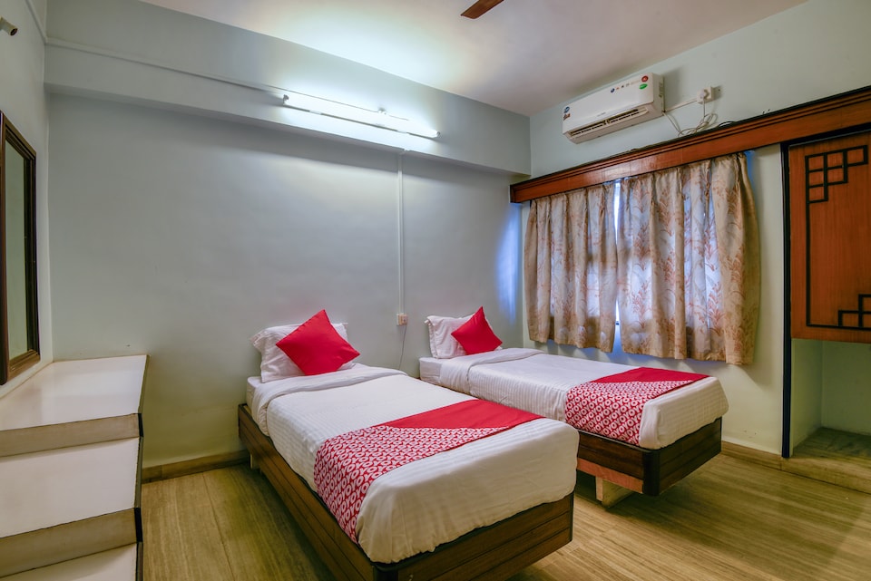 OYO 15199 होटल श्री माया, Railway Station - Aurangabad, औरंगाबाद