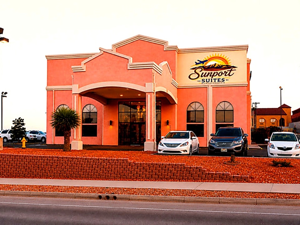 Sunport Suites near Albuquerque Airport I 25, Albuquerque Central NM, Albuquerque NM