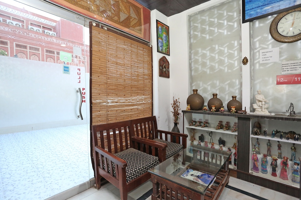 OYO 15201 The Dolphin, Taj East Gate Road Agra, Agra