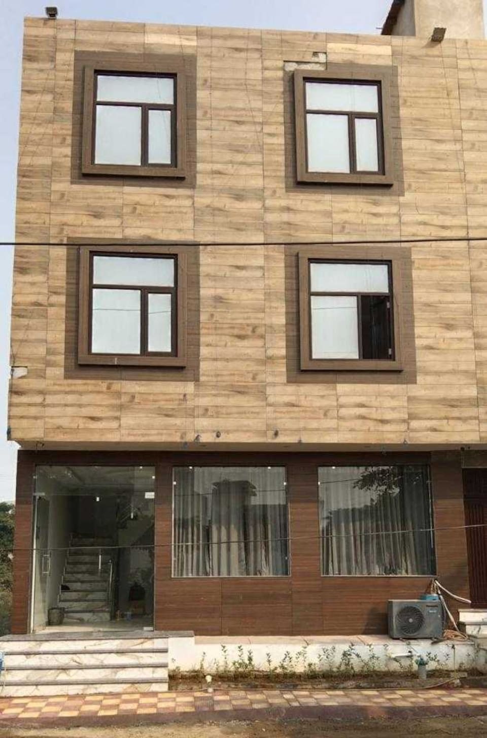 OYO Kanny Residency, Noida City, Noida