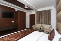OYO Hotel Aashna