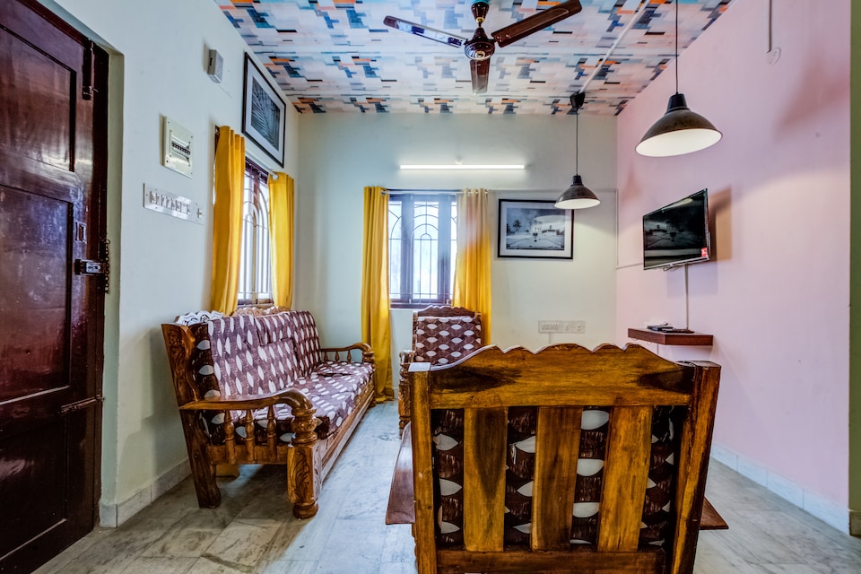 OYO 15221 Elegant 2BHK Near NT Mahal, Pondicherry City Centre, Pondicherry