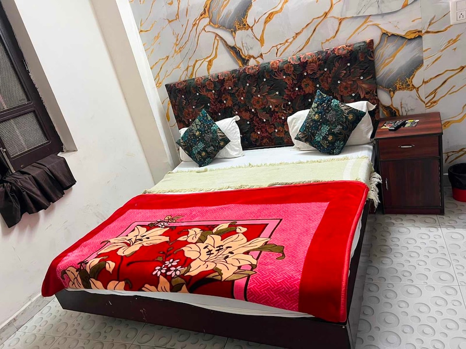 Spot on  Lotus Hotel, GT Road Panipat, Panipat