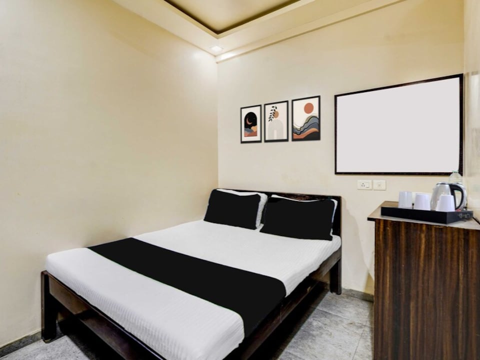 Collection O Shriram Gateway Road Chennai, Tambaram Chennai, Chennai
