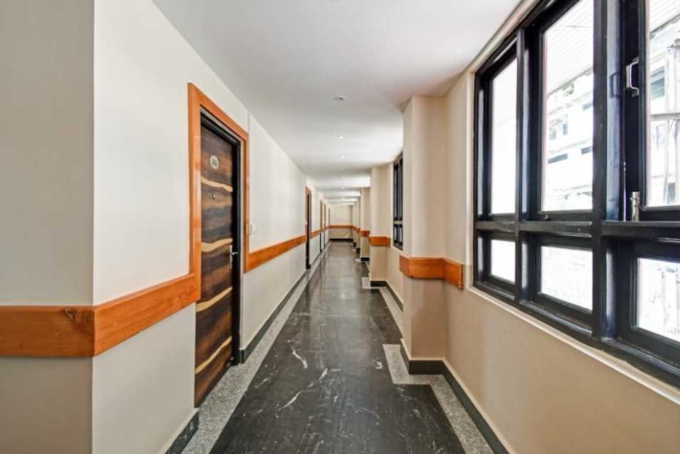Townhouse Oak Govindpuri Station Formerly Montto Plaza, Govind Nagar Kanpur, Kanpur
