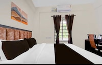 Townhouse Oak Govindpuri Station Formerly Montto Plaza