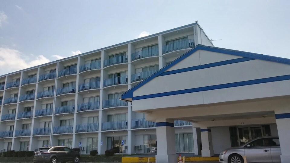 Twin City Inn & Suites Benton Harbor - St. Joseph, Benton Harbor, MI, Benton Harbor, MI