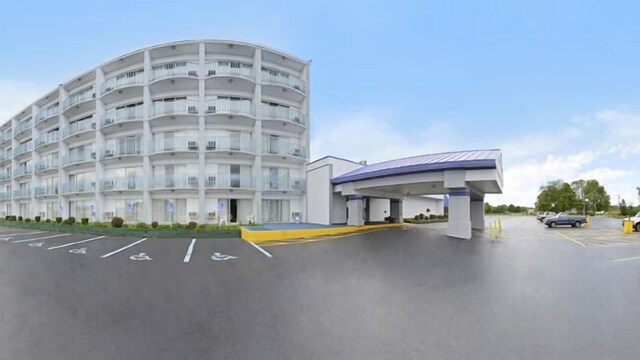 Twin City Inn & Suites Benton Harbor - St. Joseph
