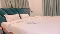 Hotel O SKY PLEX GUEST HOUSE