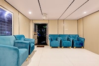 Hotel O Sky Plex Guest House